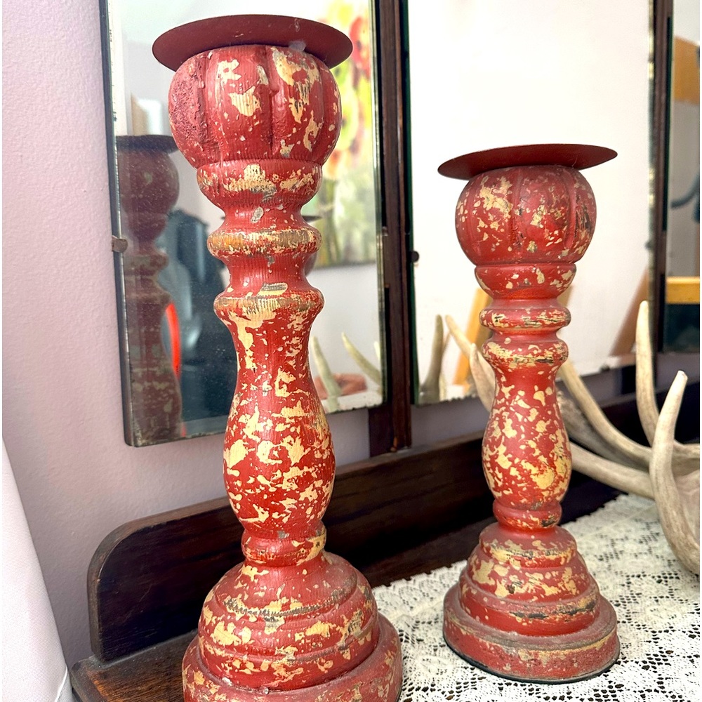 Candle pillars